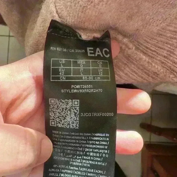 Guess size large pink turtleneck tank - Picture 4 of 4